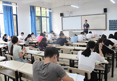 伊犁哈萨克自治州对利用无线电设备进行考试作弊的监管